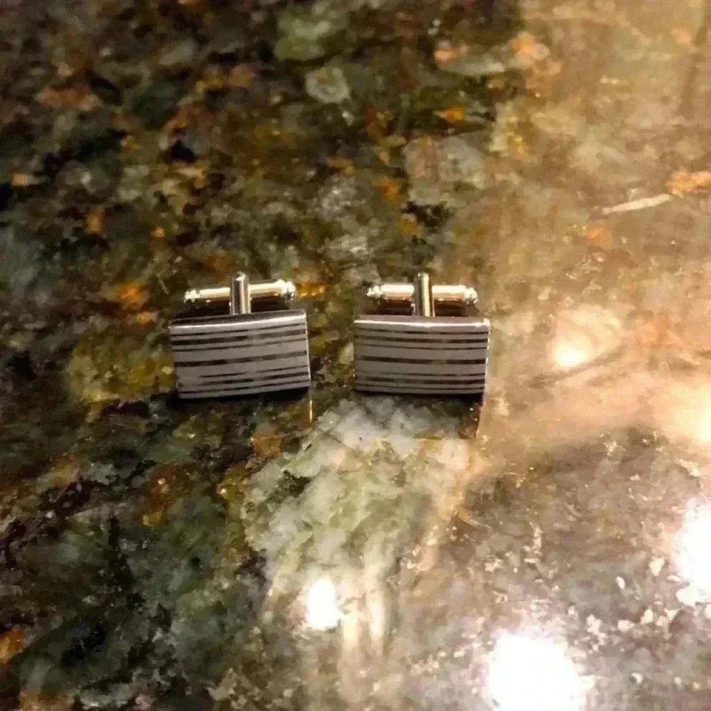 Cuff link set
